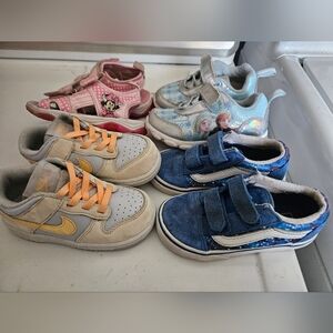 Toddler size 7 shoe bundle